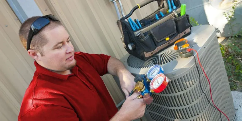 Image: Do You Know When to Call for Heat Pump Repairs?