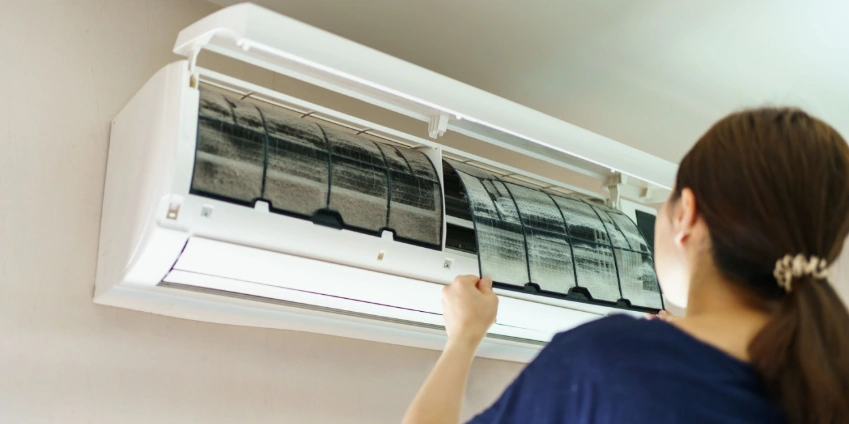 Image: How to Handle a Musty AC Unit in Your Home This Summer
