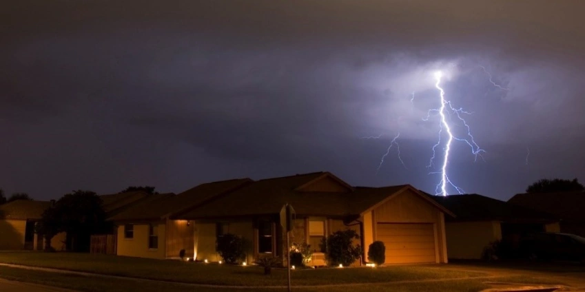 Image: Electrical Safety Tips for Summer Storms & Power Surges