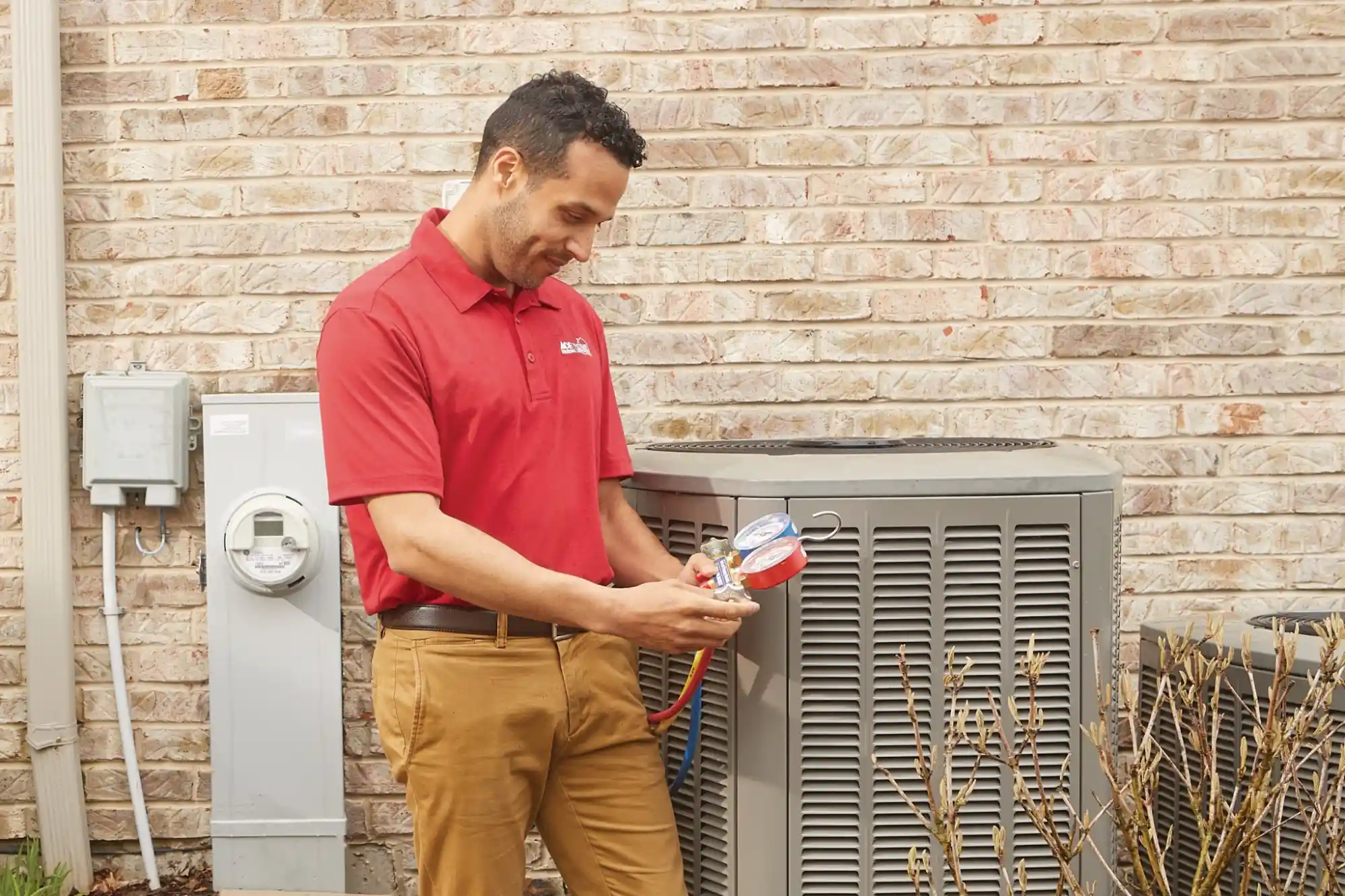 heating and cooling maintenance technician
