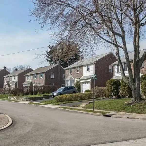 Neighborhood in Drexel Hill