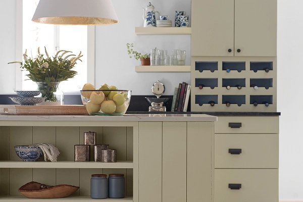 Cabinet Painting & Refinishing Cabinet Painting & Refinishing