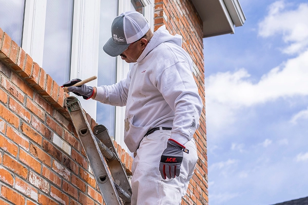 Image: Staining Your Brick House Exterior