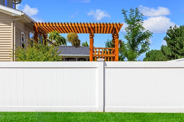 Fence and Deck Painting Services Kansas City Fence and Deck Painting Services Kansas City