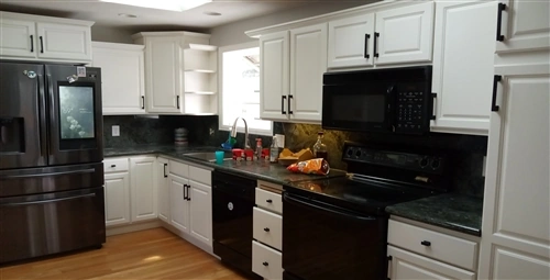 Cabinet Painting in Highlands Ranch, CO
